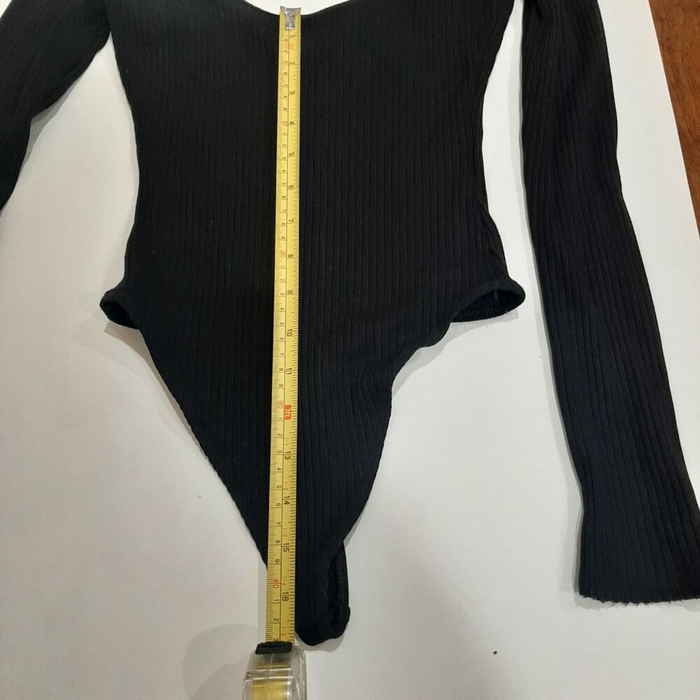 Wilfred Aritzia quiet luxury ribbed long sleeved balletcore bodycon bodysuit top - Picture 14 of 15
